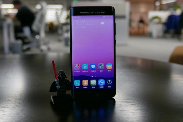 8999元華為Mate9保時捷版開箱體驗