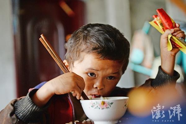 “小馬云”之父：網(wǎng)上都是謠言！讀書才能改變命運