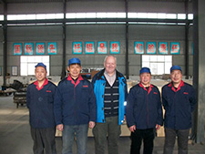 德國(guó)廠里檢驗(yàn)貨物36