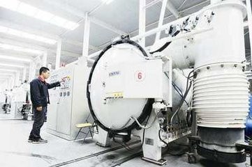 西北鈦制式離心機研發(fā)成功 徹底打破國外壟斷