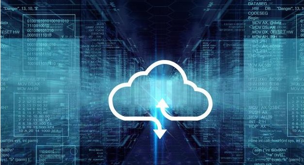 互聯(lián)網(wǎng)項目中大數(shù)據(jù)的研究遠比人工智能的安全性挑戰(zhàn)更高