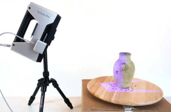 3D打印機(jī)和3D掃描儀結(jié)合